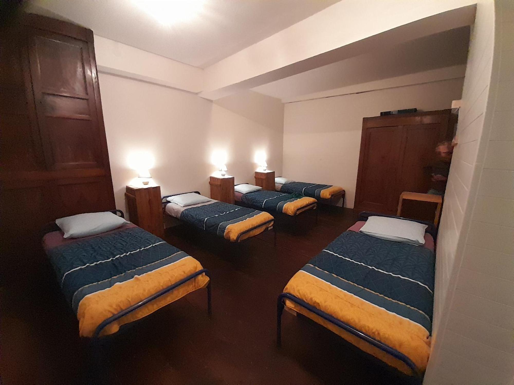 Chambres D'Hotes L'Oustal Олорон-Сент-Мари Экстерьер фото